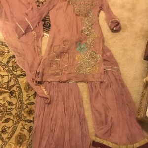 Brand new medium shalwar sharara 3 piece mauve pink